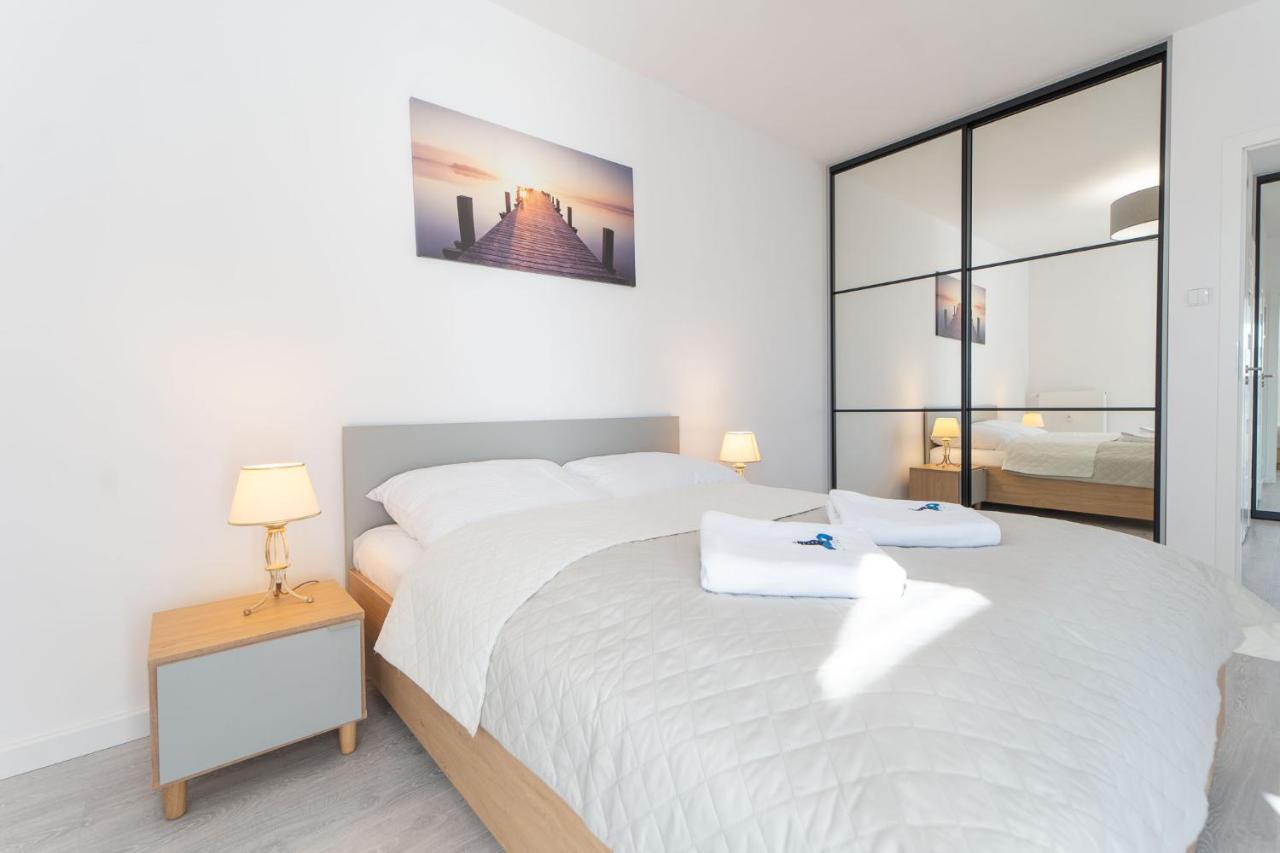 Faro Apartamenty Nadmorskie Tarasy Spa Przy Latarni I Molo Baseny, Sauny, Fitness I Parking W Cenie โควอบเซก ภายนอก รูปภาพ