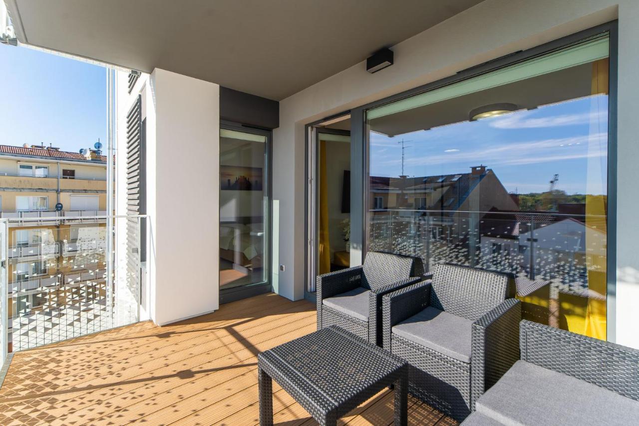 Faro Apartamenty Nadmorskie Tarasy Spa Przy Latarni I Molo Baseny, Sauny, Fitness I Parking W Cenie โควอบเซก ภายนอก รูปภาพ